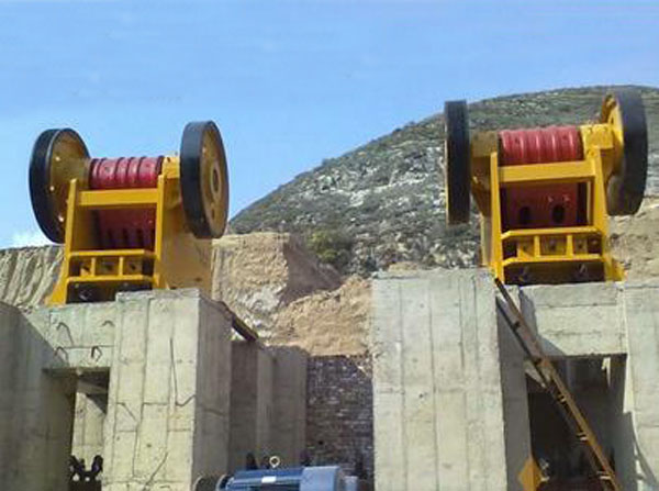 4 jaw crusher manufacturers.jpg